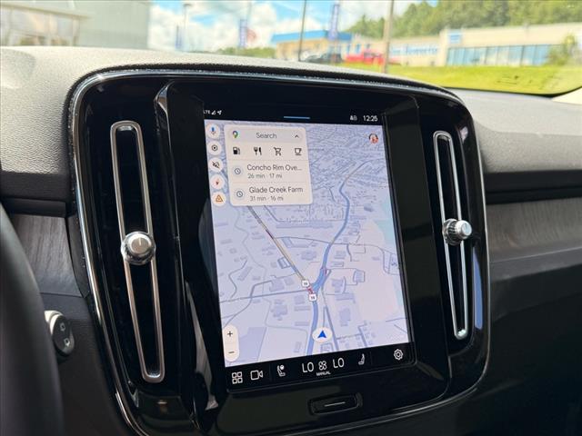 2023 Volvo XC40 B5 AWD PLUS DARK THEME
