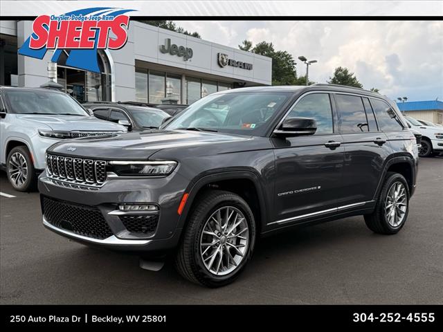 2025 Jeep Grand Cherokee SUMMIT 4X4