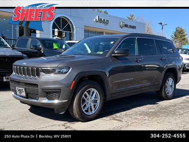 2025 Jeep Grand Cherokee L LAREDO X 4X4