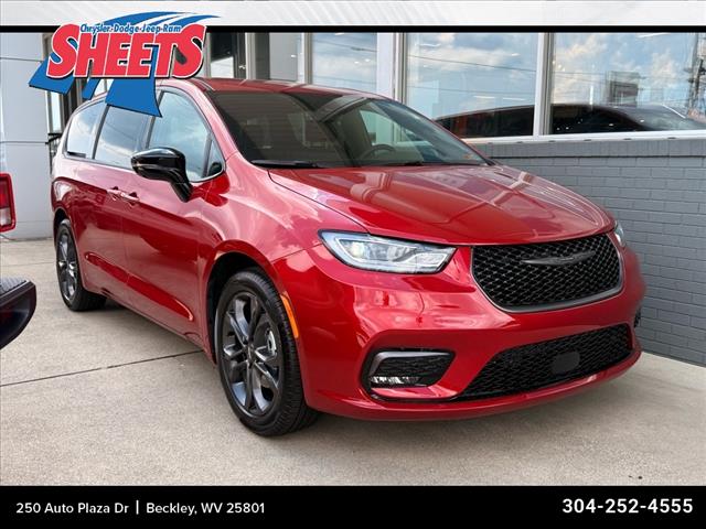 2026 Chrysler Pacifica SELECT FWD