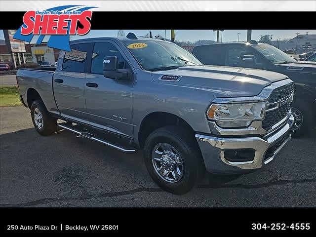 2024 RAM 2500 Big Horn Crew Cab 4WD
