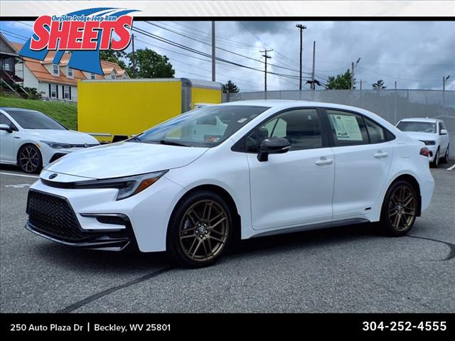 2024 Toyota Corolla Hybrid HYBRID LE AWD