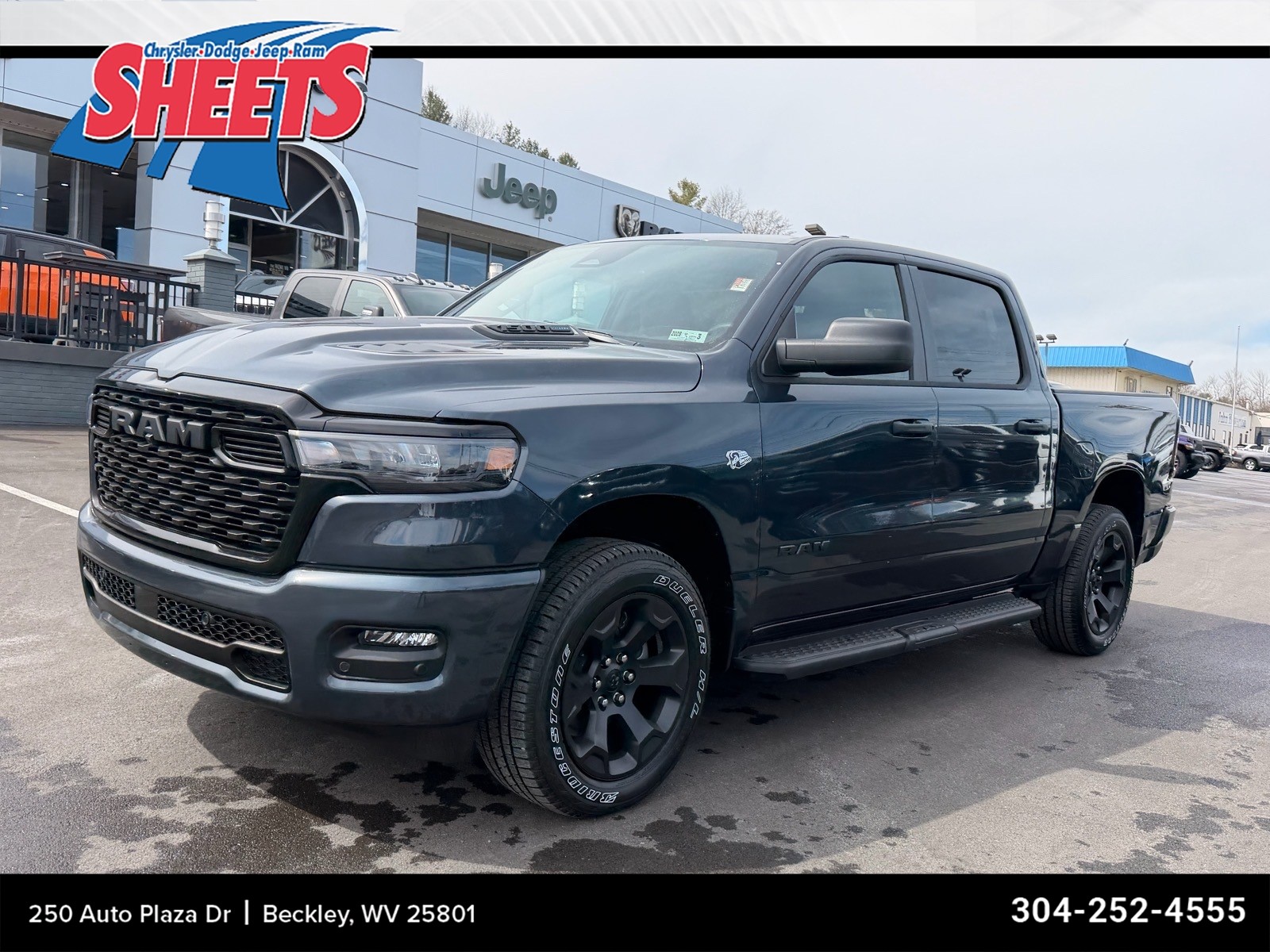 2026 RAM 1500 Express Crew Cab 4WD