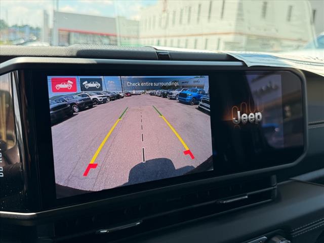 2025 Jeep Wrangler SAHARA 4 DOOR 4X4