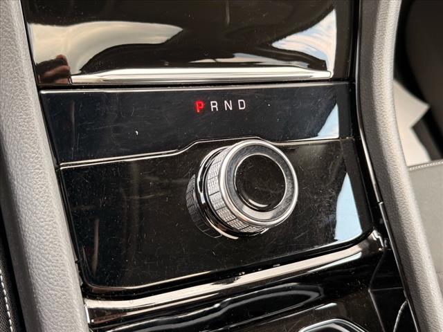 2023 Jeep Grand Cherokee LAREDO 4X4