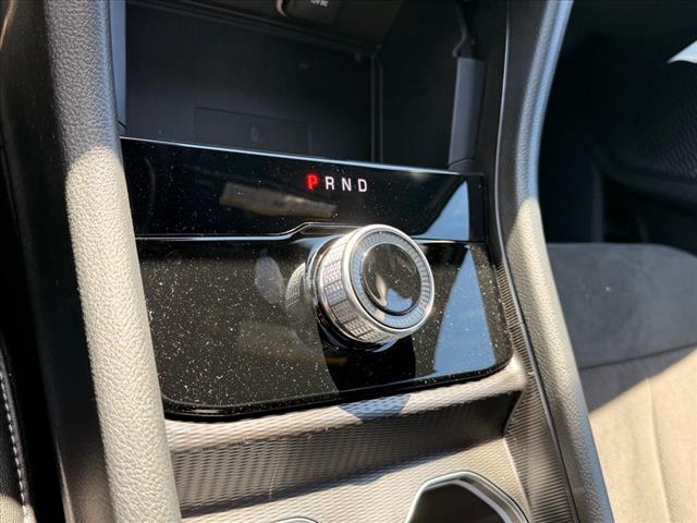 2025 Jeep Grand Cherokee L LAREDO X 4X4