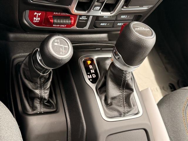 2025 Jeep Gladiator WILLYS 4X4