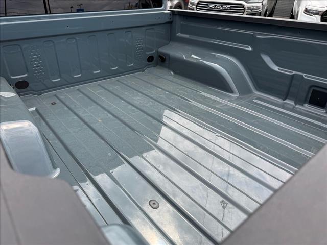 2025 Jeep Gladiator NIGHTHAWK 4X4 *LTD AVAIL*