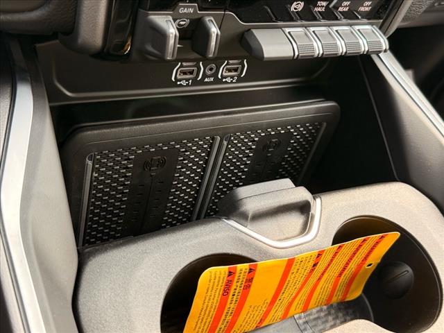 2025 RAM 2500 BIG HORN 4X4 CREW CAB 64