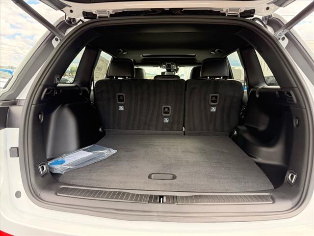 2025 Jeep Grand Cherokee LAREDO X 4X4