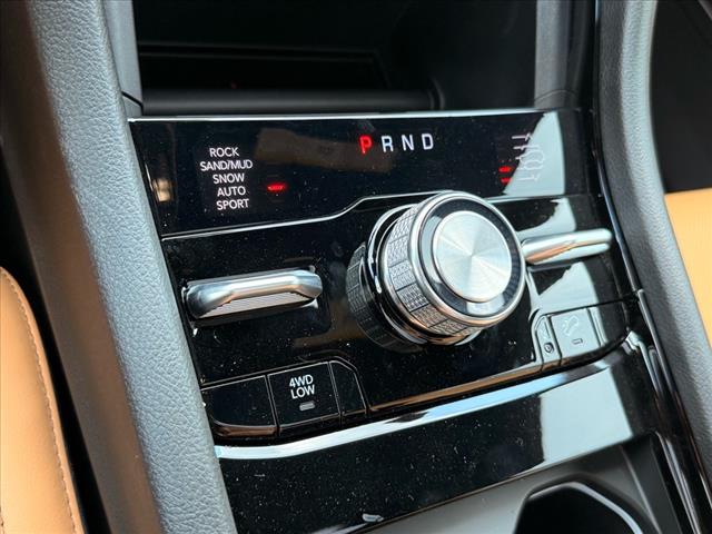 2025 Jeep Grand Cherokee L SUMMIT 4X4