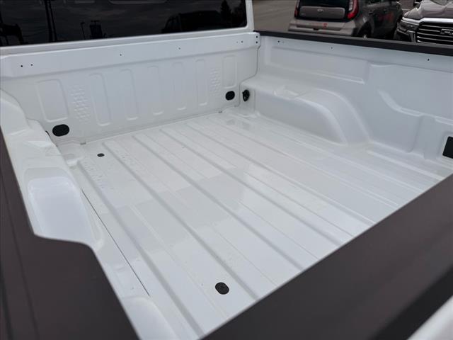 2025 Jeep Gladiator NIGHTHAWK 4X4 *LTD AVAIL*
