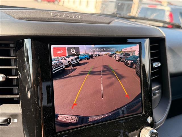2025 RAM 1500 TRADESMAN 4X4 CREW CAB 5