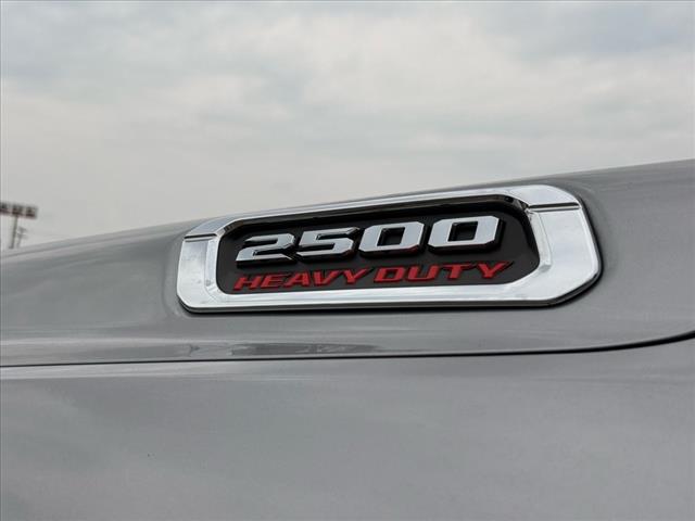 2024 RAM 2500 BIG HORN 4X4 CREW CAB 64