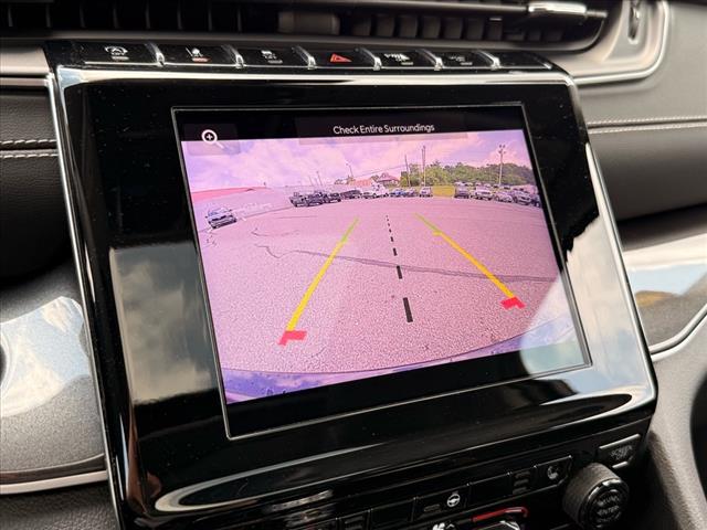 2023 Jeep Grand Cherokee LAREDO 4X4