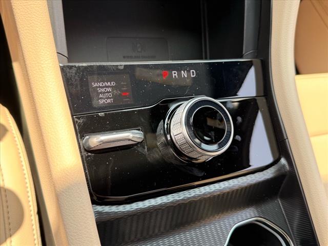 2025 Jeep Grand Cherokee LIMITED 4X4