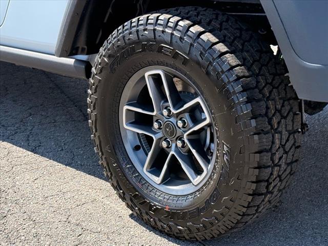 2025 Jeep Gladiator MOJAVE 4X4