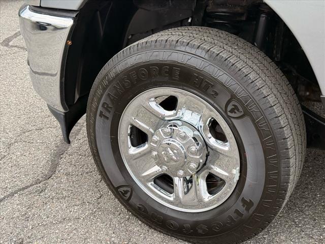 2024 RAM 2500 BIG HORN 4X4 CREW CAB 64