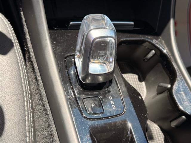 2023 Volvo XC40 B5 AWD PLUS DARK THEME