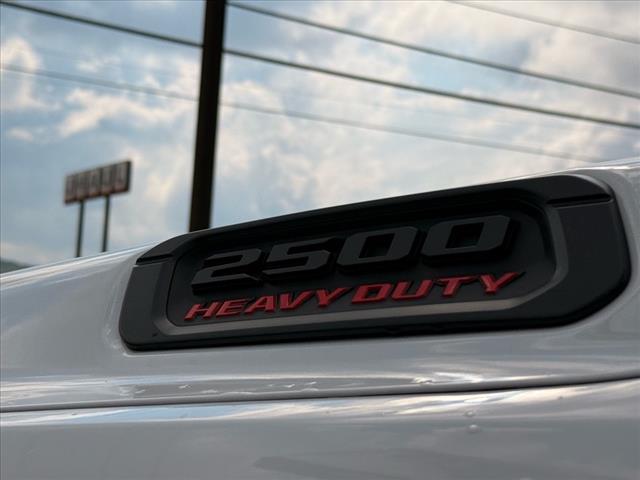 2025 RAM 2500 BIG HORN 4X4 CREW CAB 64