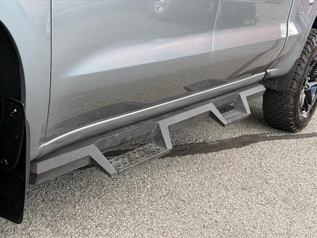 2023 Chevrolet Silverado 1500 4WD CREW CAB 147  LT TRAI