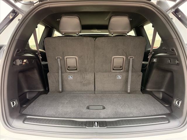2025 Jeep Grand Cherokee L LAREDO X 4X4