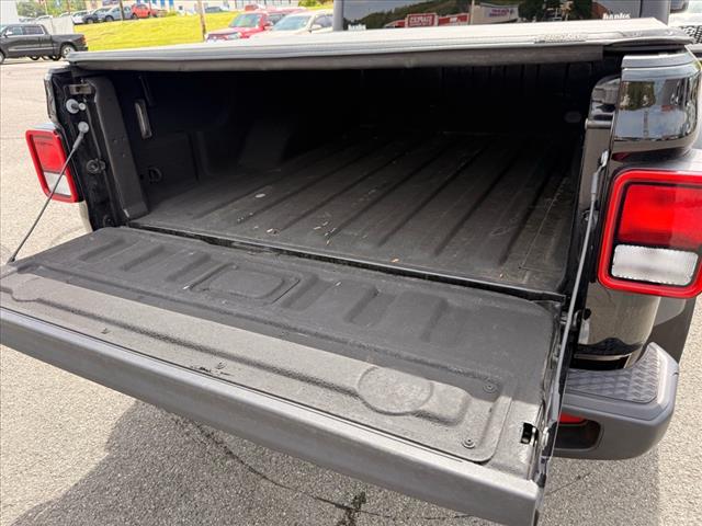 2023 Jeep Gladiator MOJAVE 4X4