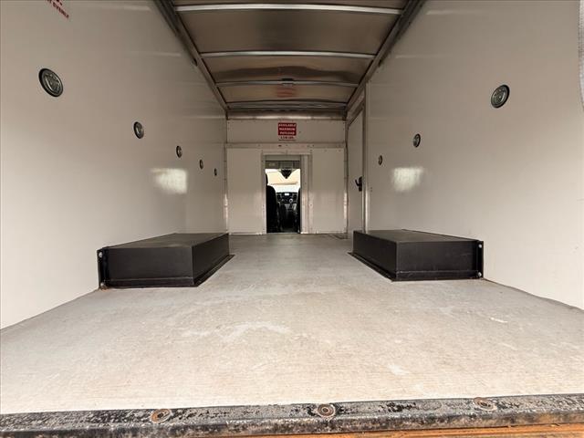 2022 Ford Transit T-350 RWD DRW 138  WB 995