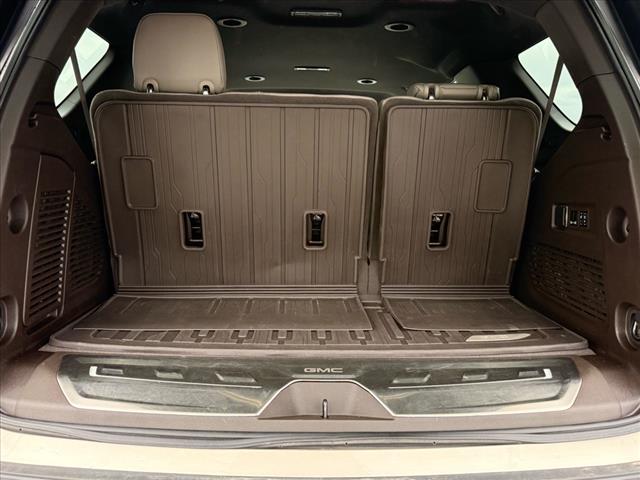 2023 GMC Yukon 4WD 4DR SLT
