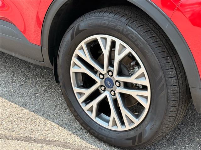 2022 Ford Escape SEL AWD