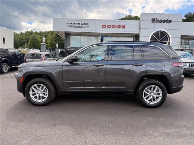 2025 Jeep Grand Cherokee LAREDO X 4X4
