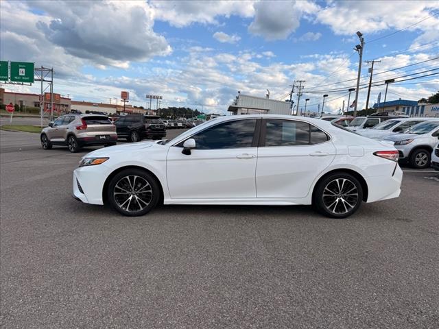 2018 Toyota Camry SEDAN