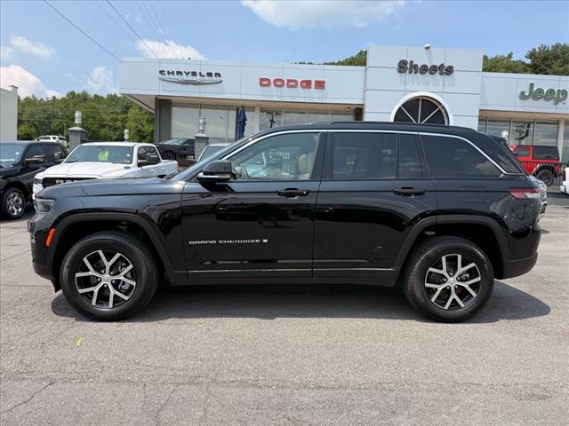 2025 Jeep Grand Cherokee LIMITED 4X4