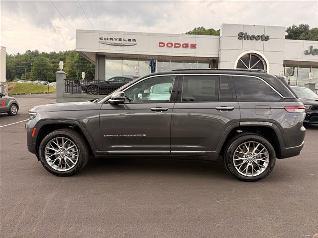2025 Jeep Grand Cherokee SUMMIT 4X4