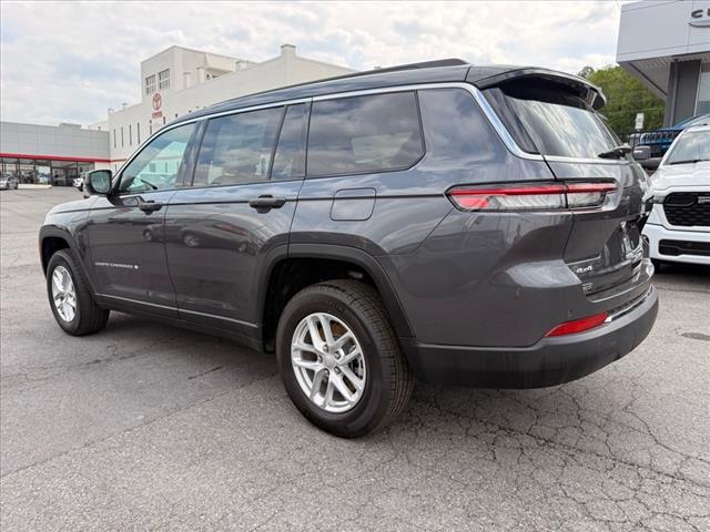 2025 Jeep Grand Cherokee L LAREDO X 4X4