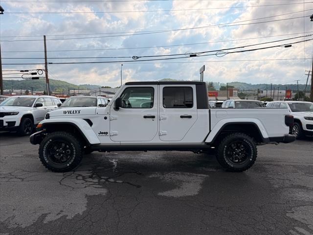 2025 Jeep Gladiator WILLYS 4X4