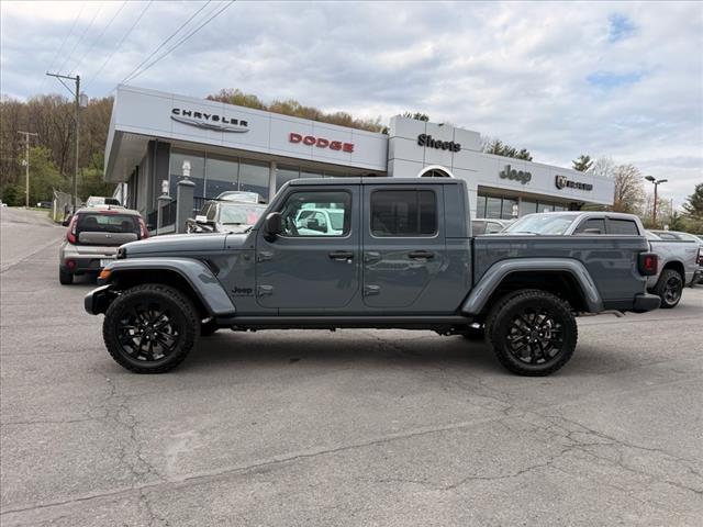 2025 Jeep Gladiator NIGHTHAWK 4X4 *LTD AVAIL*