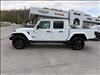 2025 Jeep Gladiator NIGHTHAWK 4X4 *LTD AVAIL*
