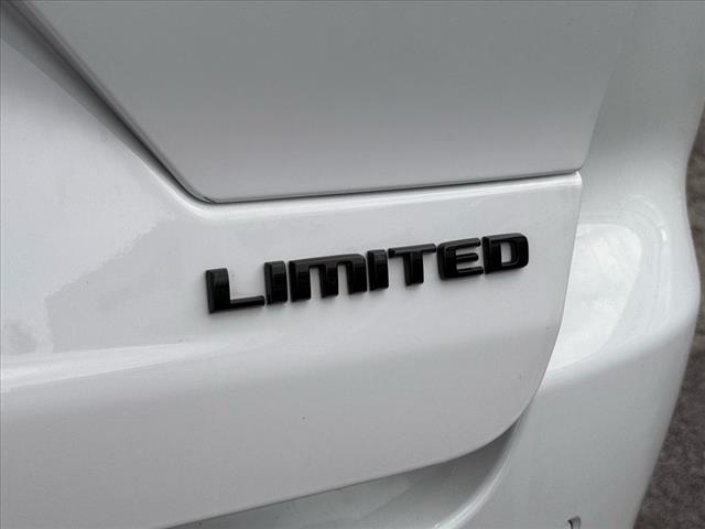 2025 Jeep Grand Cherokee LIMITED 4X4