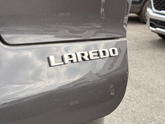 2025 Jeep Grand Cherokee L LAREDO X 4X4