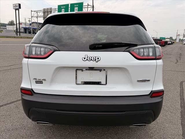 2022 Jeep Cherokee LATITUDE LUX 4X4