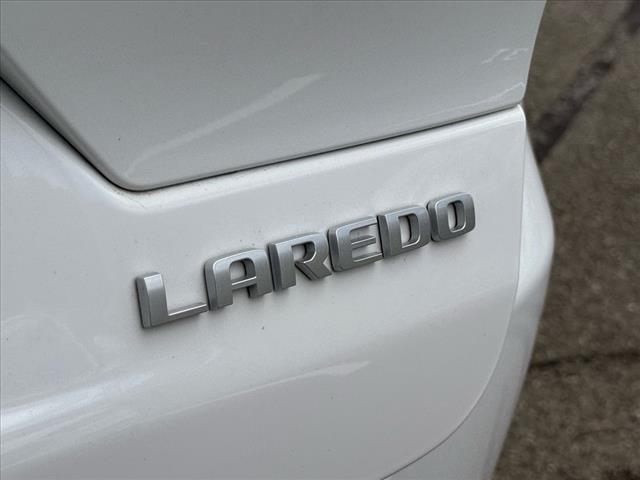 2024 Jeep Grand Cherokee LAREDO X 4X4