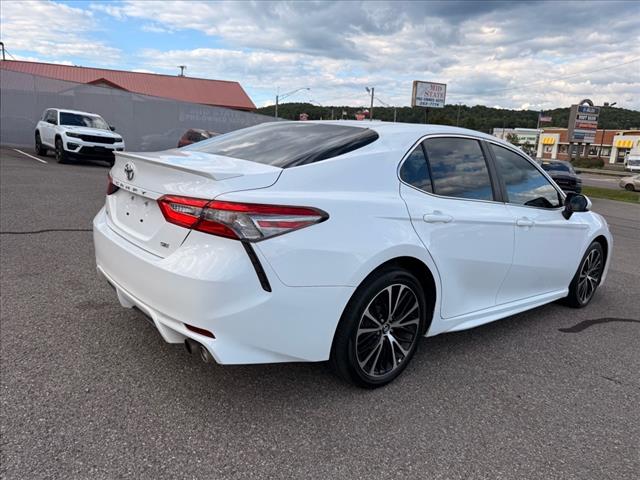 2018 Toyota Camry SEDAN