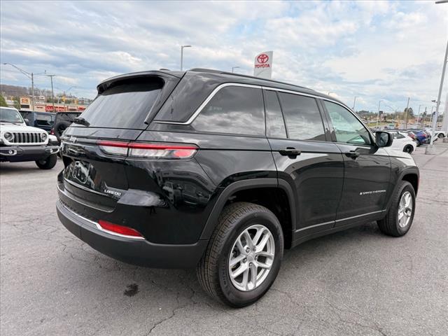 2025 Jeep Grand Cherokee LAREDO X 4X4