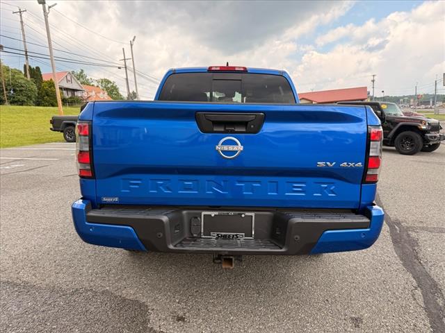 2024 Nissan Frontier CREW CAB 4X4 SV