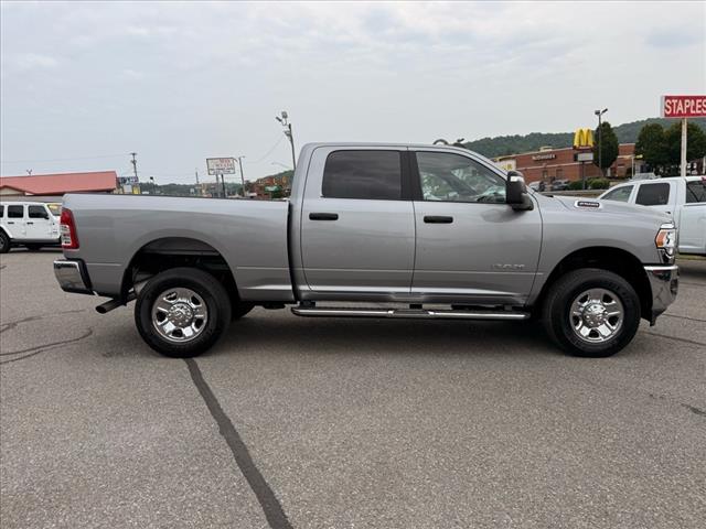 2024 RAM 2500 BIG HORN 4X4 CREW CAB 64