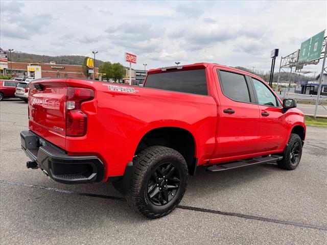 2024 Chevrolet Silverado 1500 4WD CREW CAB 147  CUSTOM