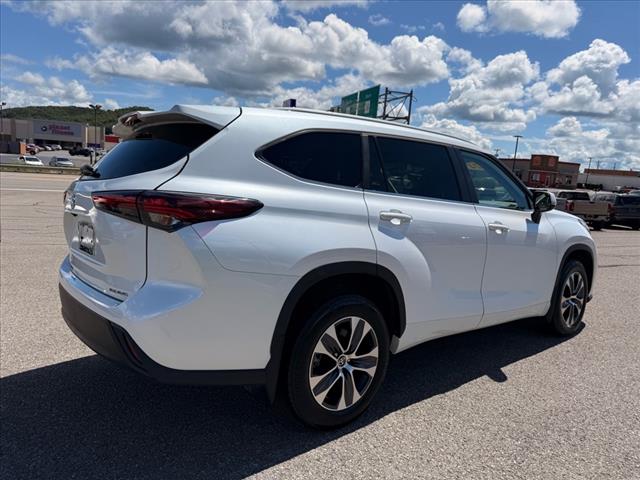 2024 Toyota Highlander XLE AWD