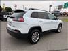 2022 Jeep Cherokee LATITUDE LUX 4X4
