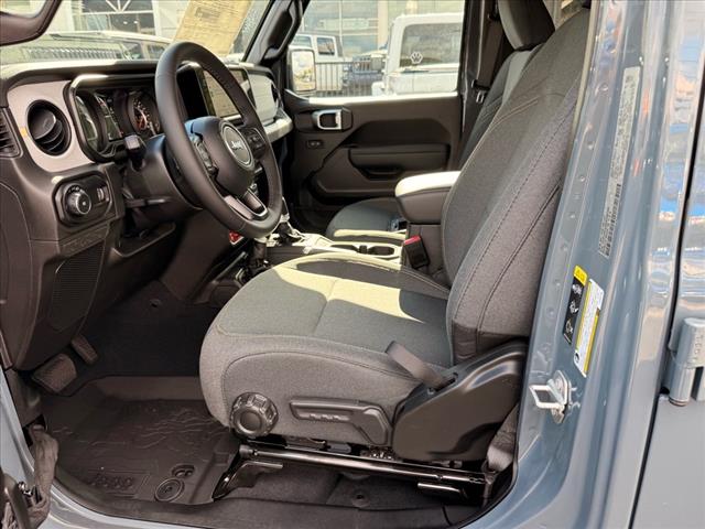 2025 Jeep Wrangler SPORT 4 DOOR 4X4
